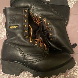 Gore Tex Rocky Loggers Boot hardly worn. 8.5